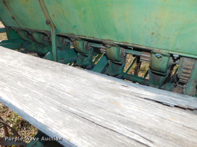 image for item DJ5860 John Deere LLA  grain drill