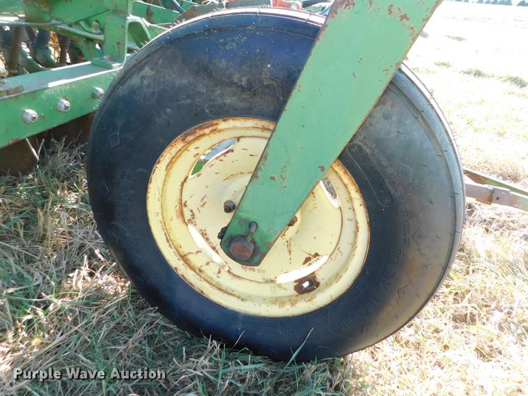 image for item DJ5860 John Deere LLA  grain drill