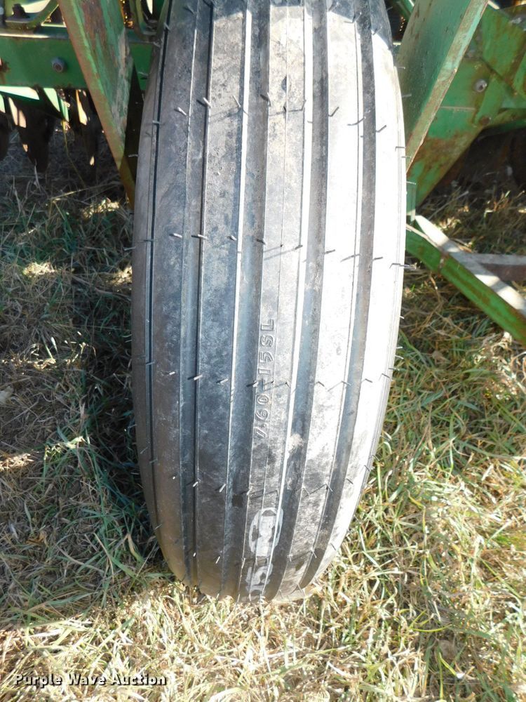 image for item DJ5860 John Deere LLA  grain drill