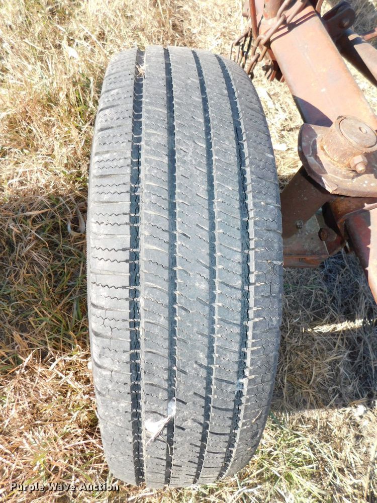 image for item DJ5861 International drag