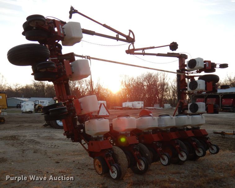 image for item DJ6057 White 5100  planter