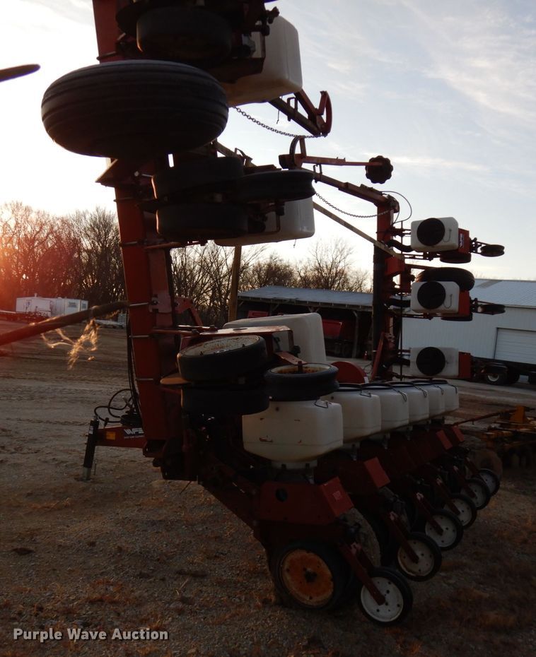 image for item DJ6057 White 5100  planter