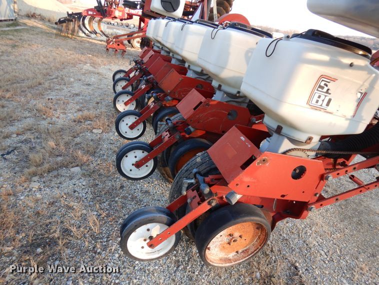 image for item DJ6057 White 5100  planter