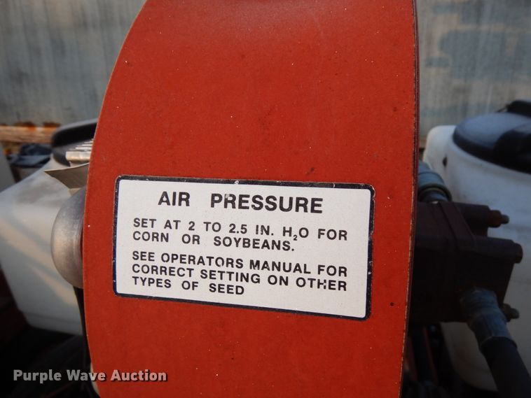 image for item DJ6057 White 5100  planter