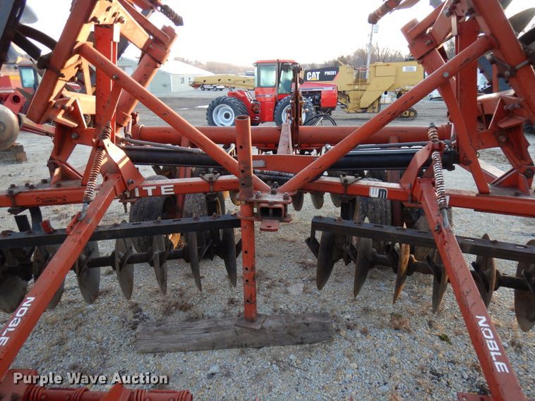 image for item DJ6058 White 271 disk