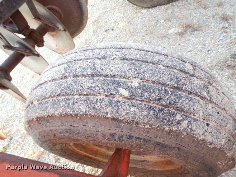 image for item DJ6058 White 271 disk