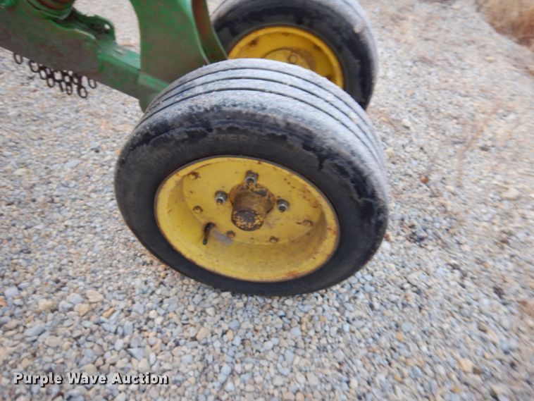 image for item DJ6061 John Deere HX15 rotary mower