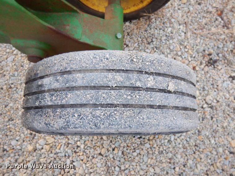 image for item DJ6061 John Deere HX15 rotary mower