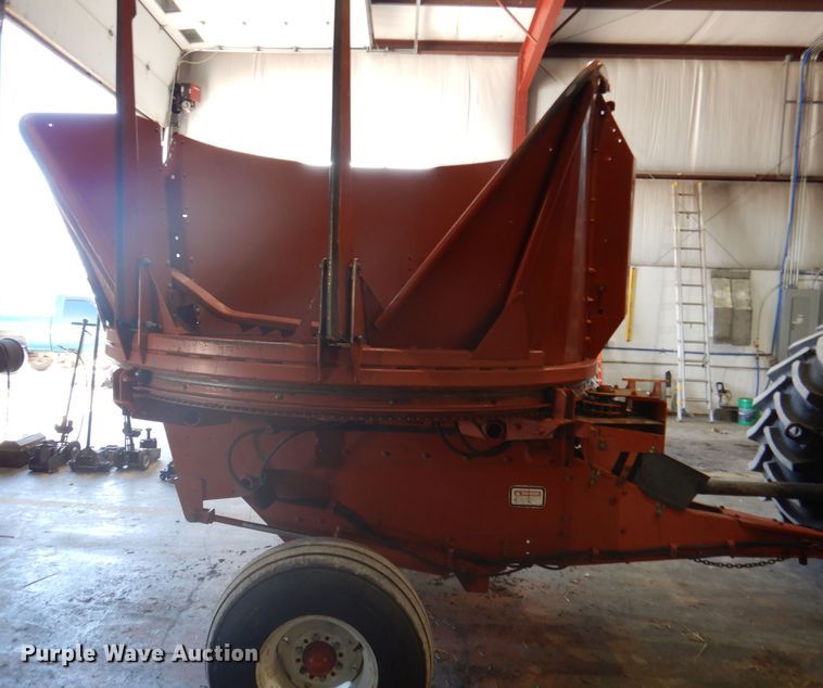 image for item DY9607 Hesston BP25 bale processor