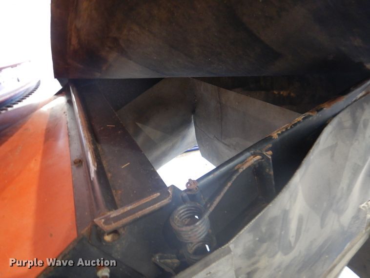 image for item DY9607 Hesston BP25 bale processor