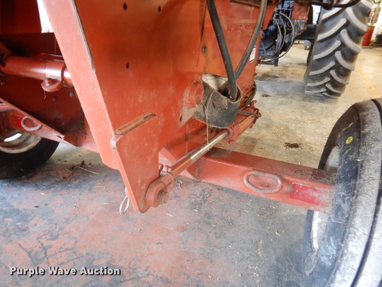 image for item DY9607 Hesston BP25 bale processor