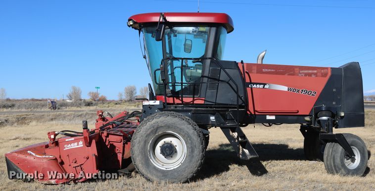image for item EO9855 2005 Case IH WDX1902  windrower