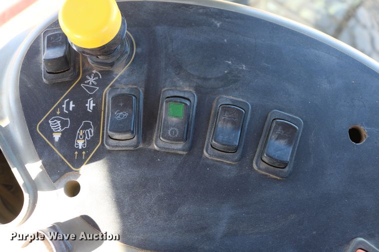 image for item EO9855 2005 Case IH WDX1902  windrower