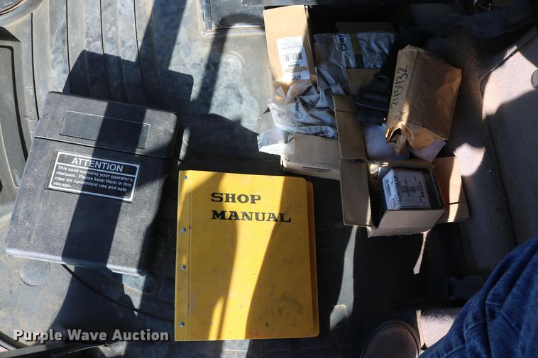 image for item EO9855 2005 Case IH WDX1902  windrower