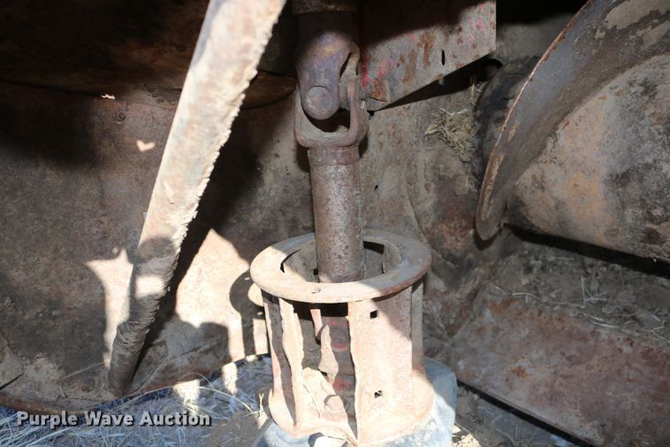 image for item EO9855 2005 Case IH WDX1902  windrower