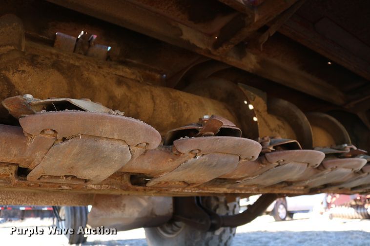 image for item EO9855 2005 Case IH WDX1902  windrower