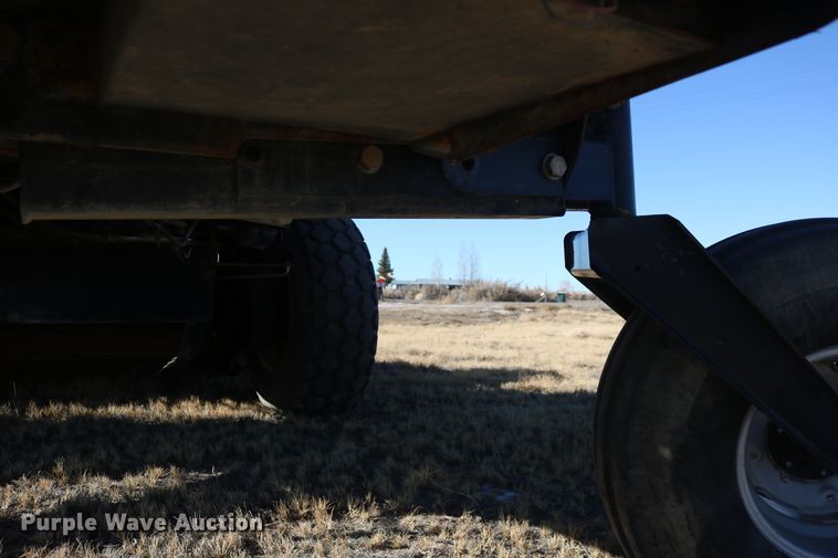 image for item EO9855 2005 Case IH WDX1902  windrower