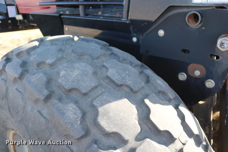 image for item EO9855 2005 Case IH WDX1902  windrower