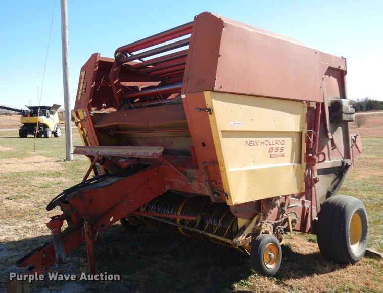 image for item EY9102 1990 New Holland 855  round baler