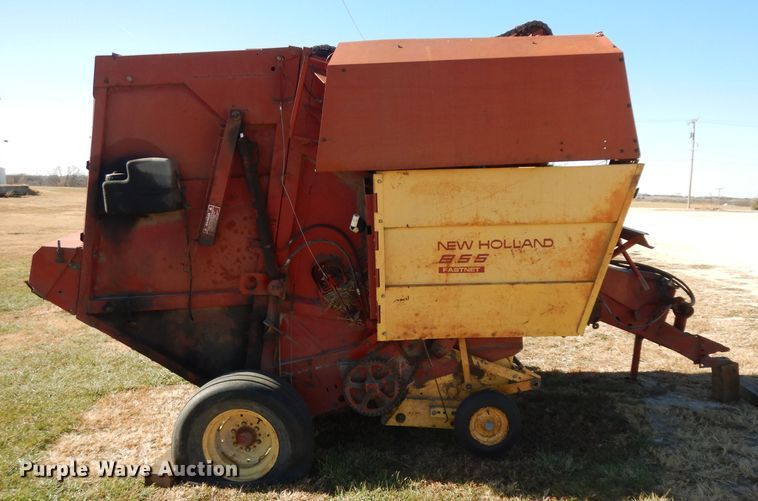 image for item EY9102 1990 New Holland 855  round baler