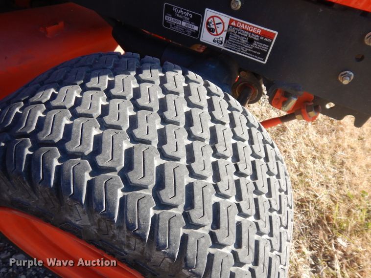 image for item EY9134 Kubota BX2350  tractor