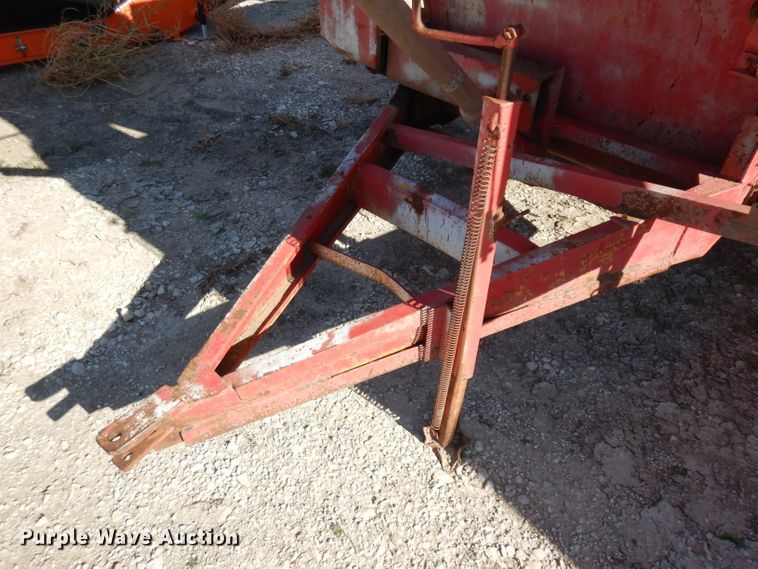 image for item EY9144 Kelly-Ryan 4X10 feed wagon