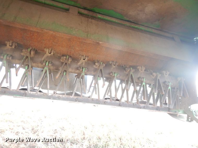 image for item EY9152 2005 John Deere 946  windrower