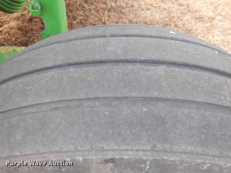 image for item EY9152 2005 John Deere 946  windrower