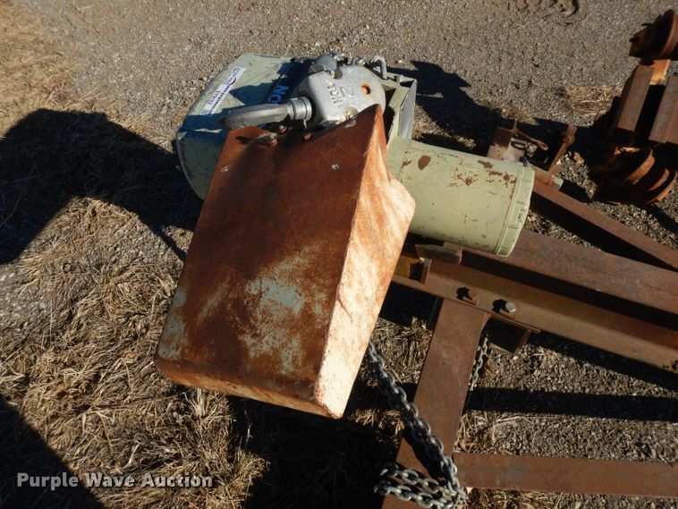 image for item EY9182 Yale KEL2-15PT21S2 hoist