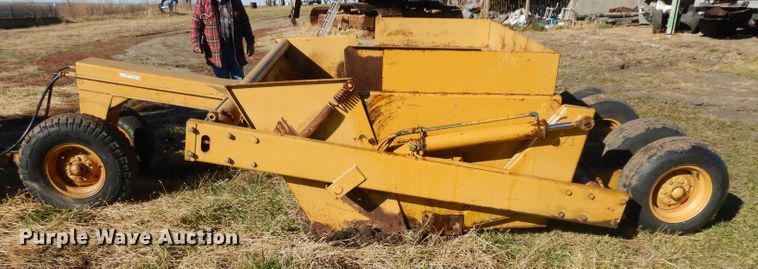 image for item EY9184 Scraper