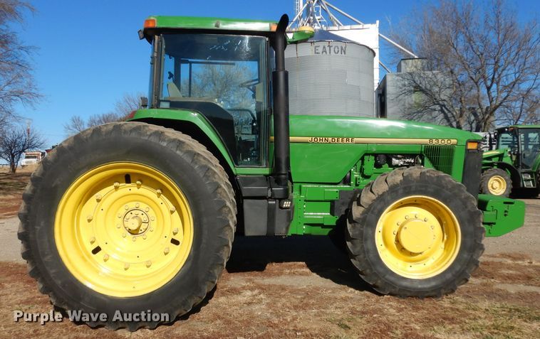 image for item EY9186 1996 John Deere 8300  MFWD tractor