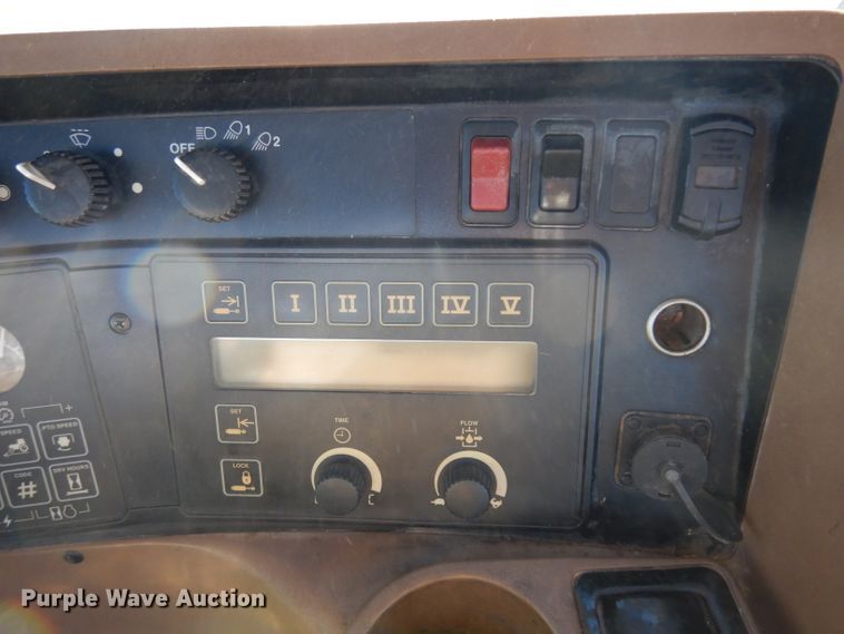 image for item EY9186 1996 John Deere 8300  MFWD tractor