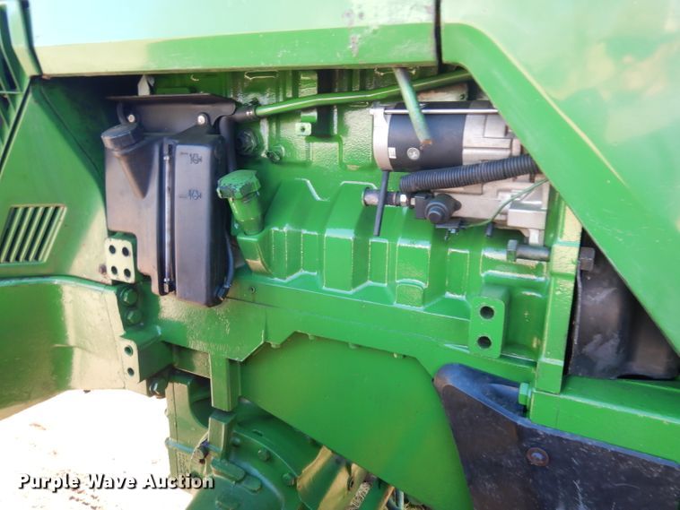 image for item EY9186 1996 John Deere 8300  MFWD tractor