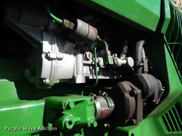 image for item EY9186 1996 John Deere 8300  MFWD tractor