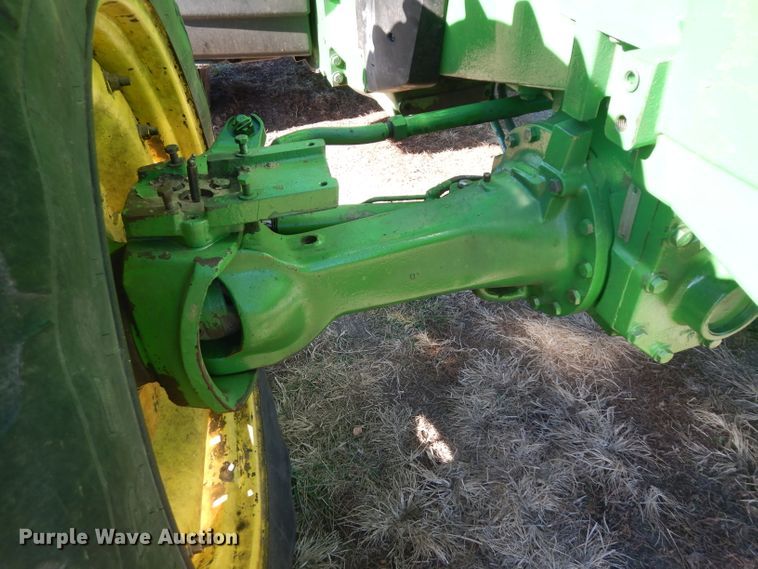 image for item EY9186 1996 John Deere 8300  MFWD tractor