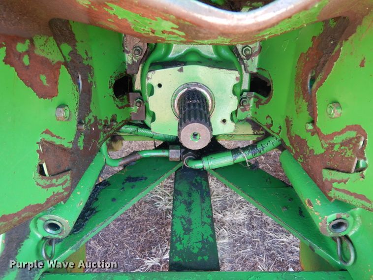 image for item EY9186 1996 John Deere 8300  MFWD tractor