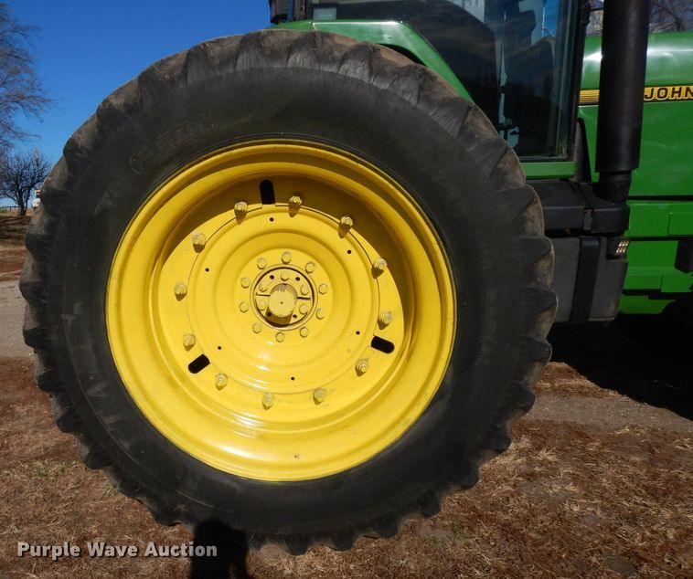 image for item EY9186 1996 John Deere 8300  MFWD tractor