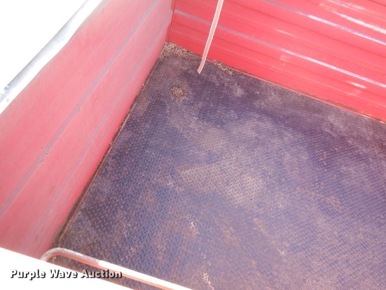 image for item EY9187 1980 International F2275  grain truck