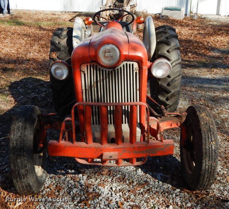 image for item FG9700 Ford 601 Workmaster  tractor