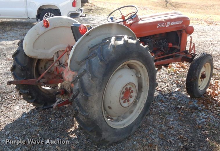 image for item FG9700 Ford 601 Workmaster  tractor