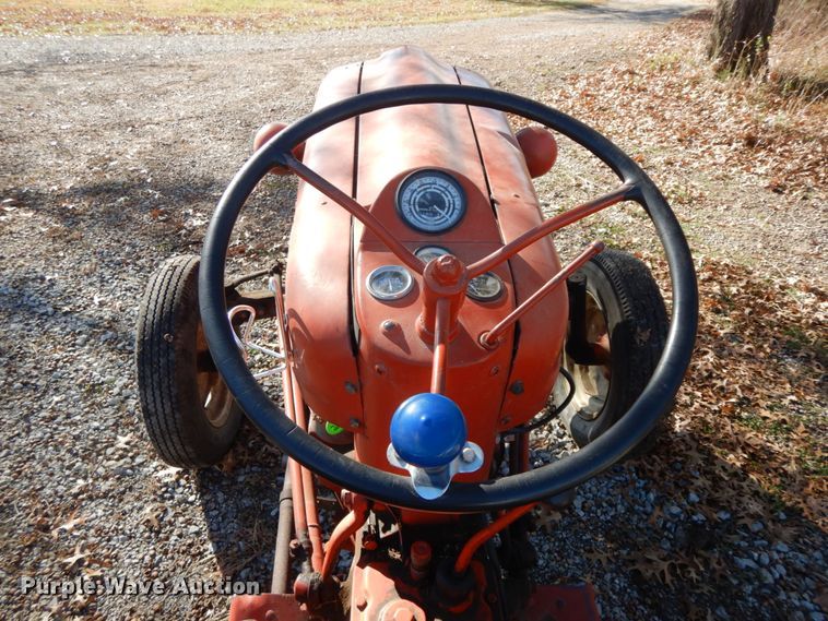 image for item FG9700 Ford 601 Workmaster  tractor