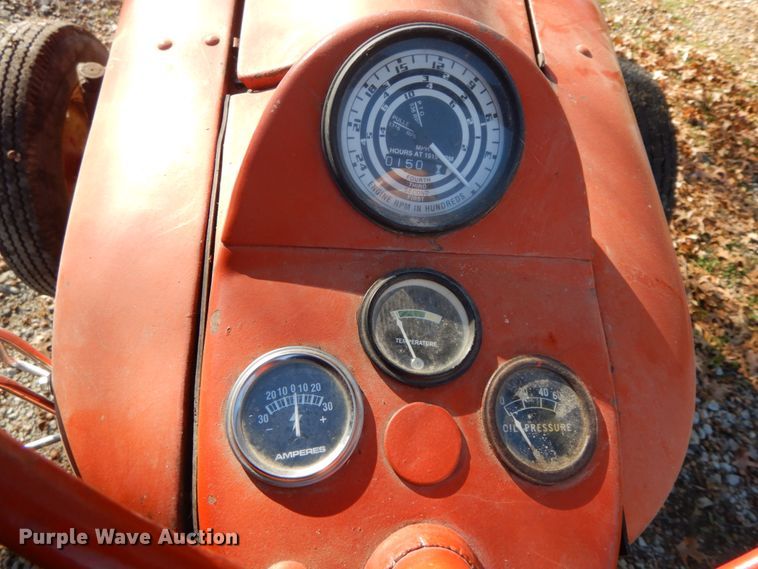 image for item FG9700 Ford 601 Workmaster  tractor