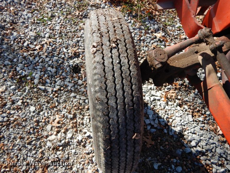 image for item FG9700 Ford 601 Workmaster  tractor