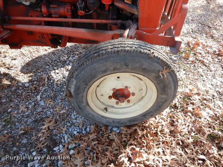 image for item FG9700 Ford 601 Workmaster  tractor