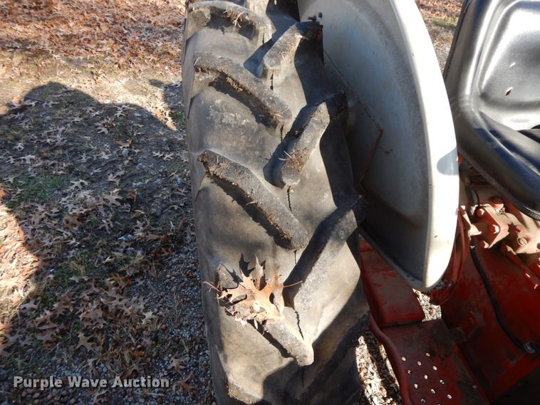 image for item FG9700 Ford 601 Workmaster  tractor