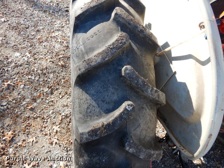 image for item FG9700 Ford 601 Workmaster  tractor