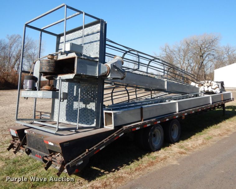 image for item FG9706 Lambton grain leg