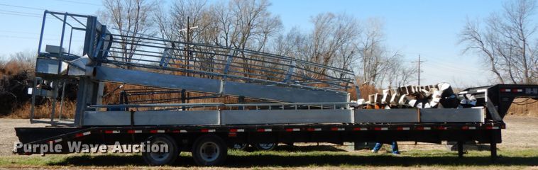 image for item FG9706 Lambton grain leg