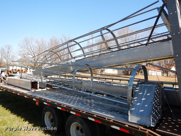 image for item FG9706 Lambton grain leg