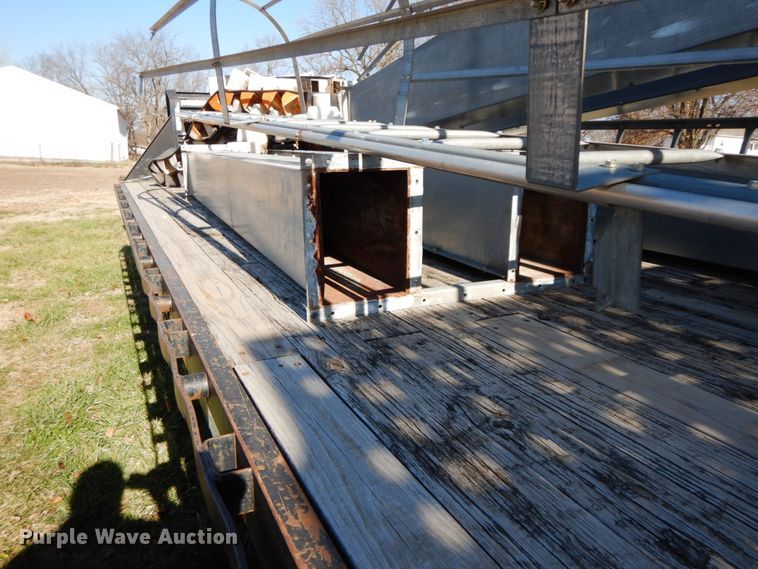 image for item FG9706 Lambton grain leg